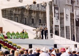 Papstaltar der Seligsprechungsmesse am 21.06.1998