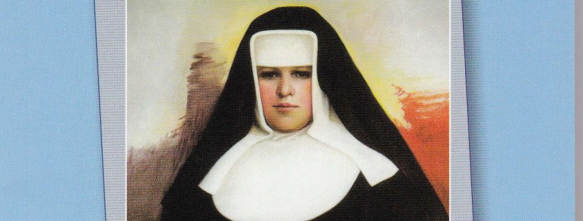 Cover mit Portrait der ernst blickenden Schwester Restituta mit vor dem Bauch gefalteten Händen